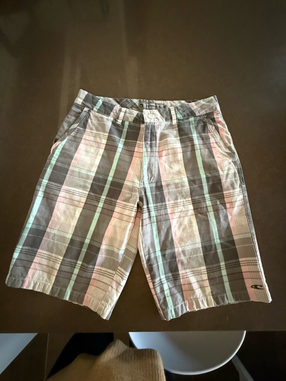 Oneil Plaid Mid-Length Women's Shorts in Gray and Pink - Picture 2 of 5